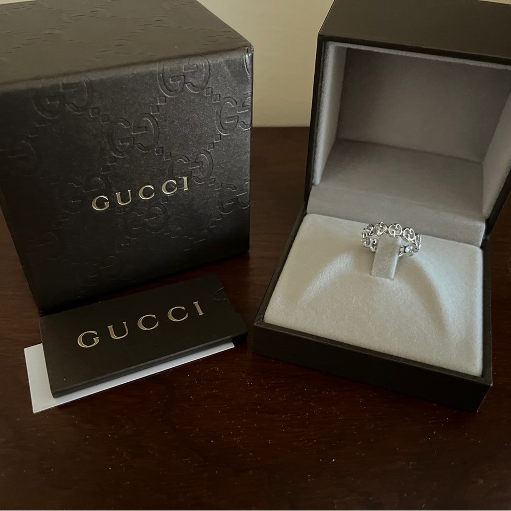 Gucci White Gold Ring